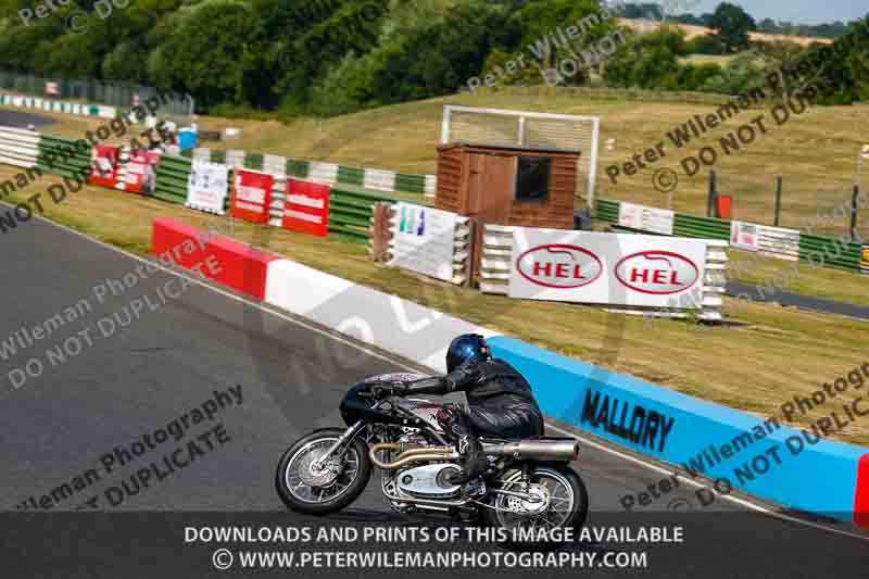 Vintage motorcycle club;eventdigitalimages;mallory park;mallory park trackday photographs;no limits trackdays;peter wileman photography;trackday digital images;trackday photos;vmcc festival 1000 bikes photographs